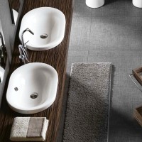 Sanitare: lavoare, vase wc, rezervoare, capace, bideuri, baterii cada